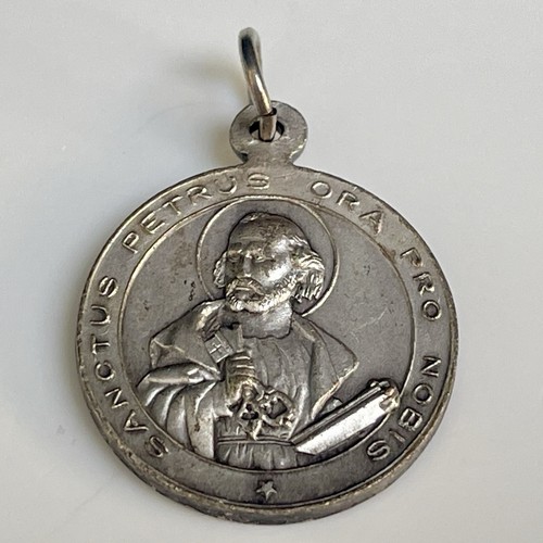 Ancien médaille papale