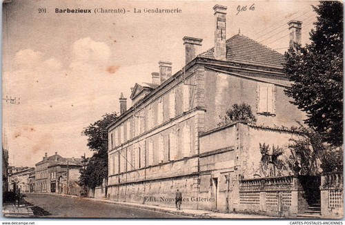 Barbezieux la gendarmerie - barbezieux,