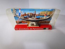 Rare Gondole Souvenir de Venise en Plastique - Bon État - Boîte 21 cm