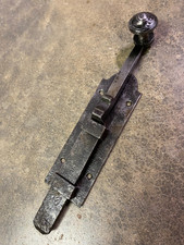 Verrou bas ancien en fer forgé 20 cm ,ferrure penture clenche serrure
