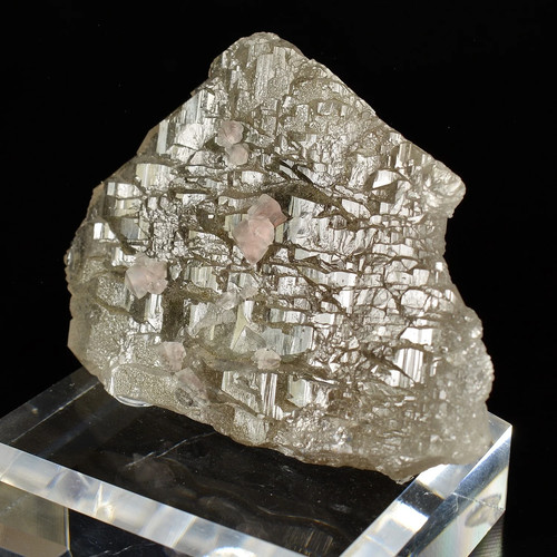 Fluorite rose sur quartz - ,