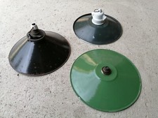 F3- 3 Anciens  Abat Jour Tôle émaillée  Douille porcelaine laiton luminaire 