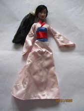 POUPEE  DISNEY : " MULAN