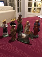 LOT DE 7 SANTONS DE CRÈCHE EN