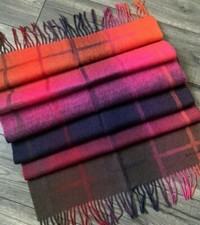 Écharpe En Laine À Carreaux