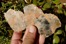 Lot épaisses feuille Mica Orange Puy de Dôme 5x4.5cm Minéraux collection pierre