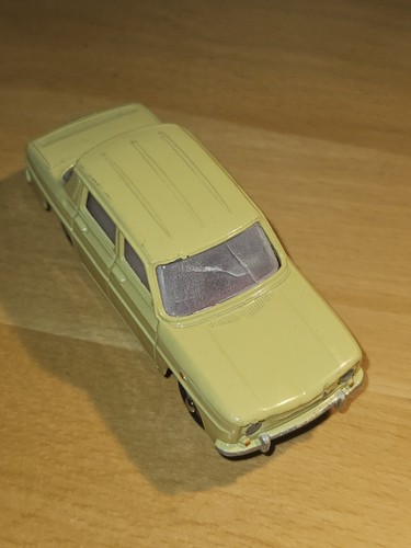 Dinky toys 517 - dinky,