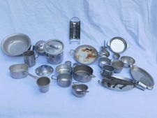 DINETTE ANCIENNE EN ALUMINIUM  / OLD METAL DINETTE