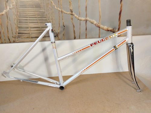 Cadre peugeot lady - peugeot, carbolite