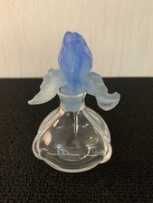 Flacon à parfum modèle Iris bleu cristal Daum France