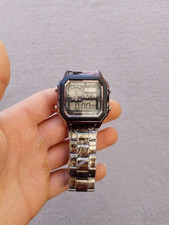 Montre digitale vintage - , style