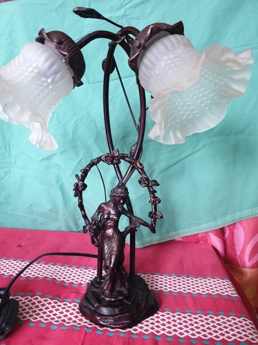 Superbe femme bronze lampe - bronze,