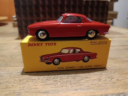 Dinky toys coupe alfa - j,