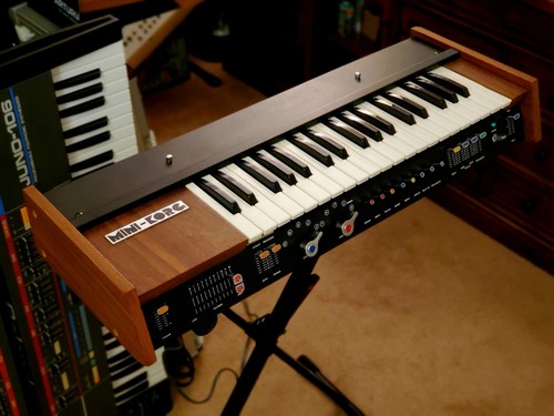 Must see univox mini - see!!!, mini-korg