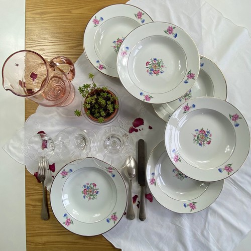 Assiettes creuses faïence - 6,