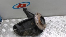Moyeu avant gauche PEUGEOT 205