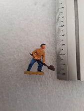 Personnage civil travailleur BTP figurine plastique Starlux Jou 1