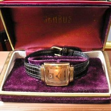 Montre-bracelet vintage carrée à remontage manuel BENRUS en boîte Japon ancienne