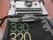 Ancien POLAROID 320 automatic