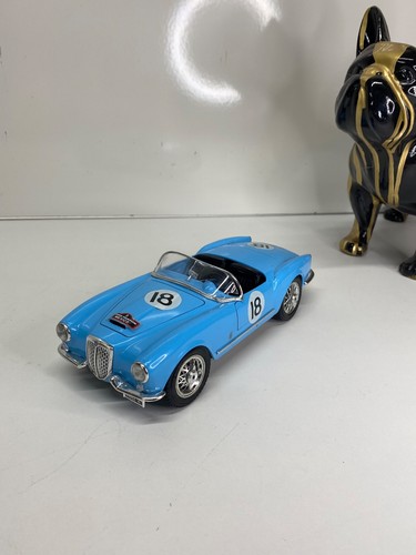 Voiture lancia aurélia b24 - voiture,