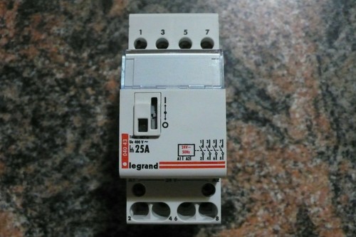 Contacteur poles amperes - 4,
