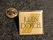 Pin's Julien D'Orcel Boutique Bijoux Bague Collier Entreprise - Pins Badge  L12