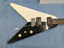 Guitare électrique MORRIS