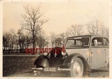 Soldat allemand avec voiture
