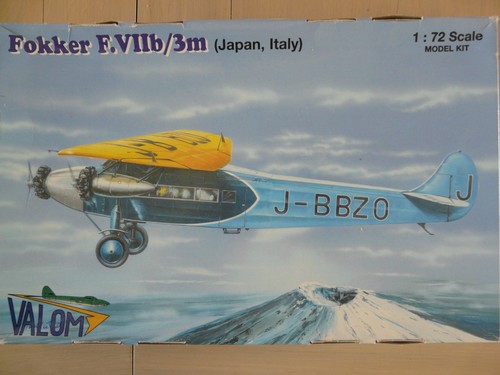 Maquette avion valom ref - 1/72,