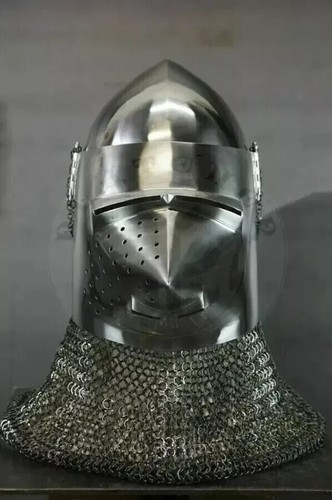 Casque bascinet chevalier