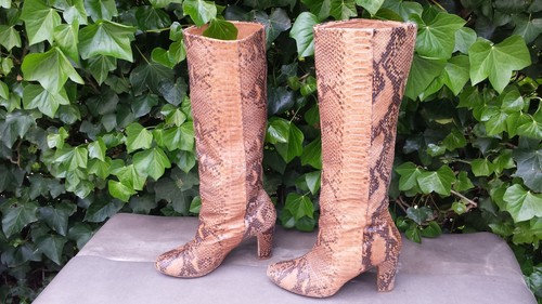 Ancienne paire bottes - paire,
