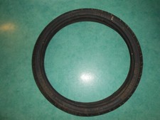 Pneu 2 1/4-17 Hutchinson Groupe 1 Motobécane 51 / Peugeot 103 neuf ancien stock