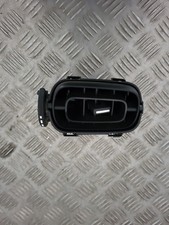 Grille Aération Droite -