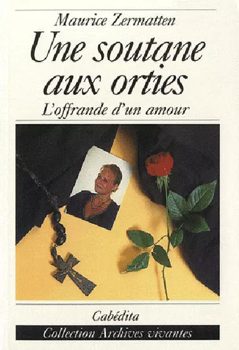 Une soutane aux - une,