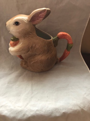 Bunny rabbit water pitcher - bunny,