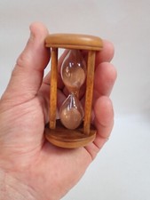 Ancien sablier en buis tourné et verre soufflé 1900