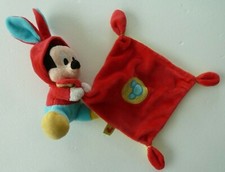 *. DOUDOU PELUCHE DISNEY MICKEY ROUGE BLEU CAPUCHE MOUCHOIR LAPIN EXC. ETAT