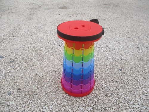 Tabouret pliant rétractable
