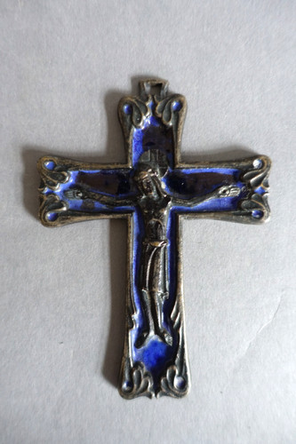 Ancienne croix latine