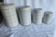 Ensemble 4 anciens pots