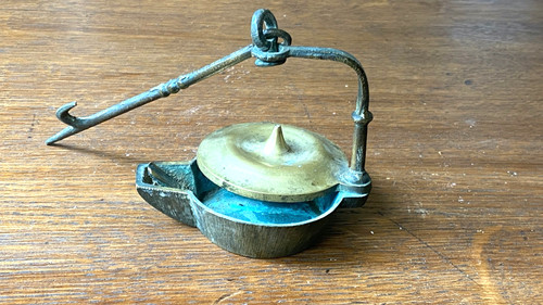 Ancienne lampe huile - a,