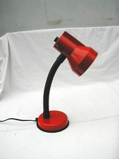 lampe métal et plastique