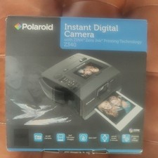 Polaroid instant print - instant, digital
