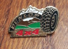 pin's DUNLOP 4 X 4 PNEU PNEUMATIQUES P7