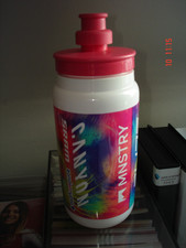 CYCLISME Bidon  canyon  2025 équipe féminine