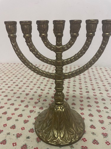 Chandelier ancien 7 - chandelier, a