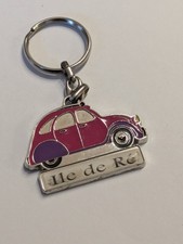 Porte-clés métal " 2 CV Citroën " Ile de Ré N° b19 détails voir photos