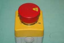 Boitier plexo bouton arrêt