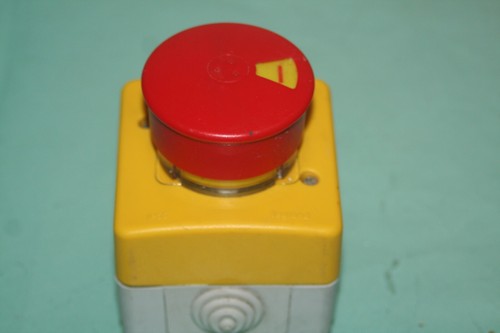 Boitier plexo bouton - , arrêt