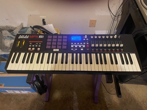Akai mpk61 midi - akai,